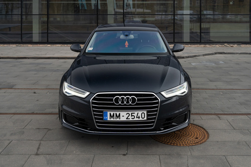 AUDI A6 Premium Edition '17