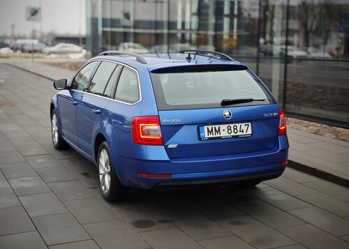 SKODA OCTAVIA COMBI TSI 110 kW '20