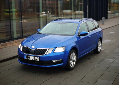 SKODA OCTAVIA COMBI TSI 110 kW '20