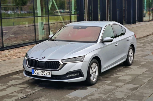 SKODA Octavia HB TSI mHybrid 81kW