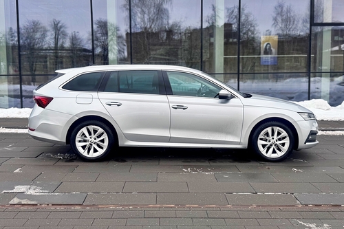 SKODA Octavia Combi 2.0 TDI